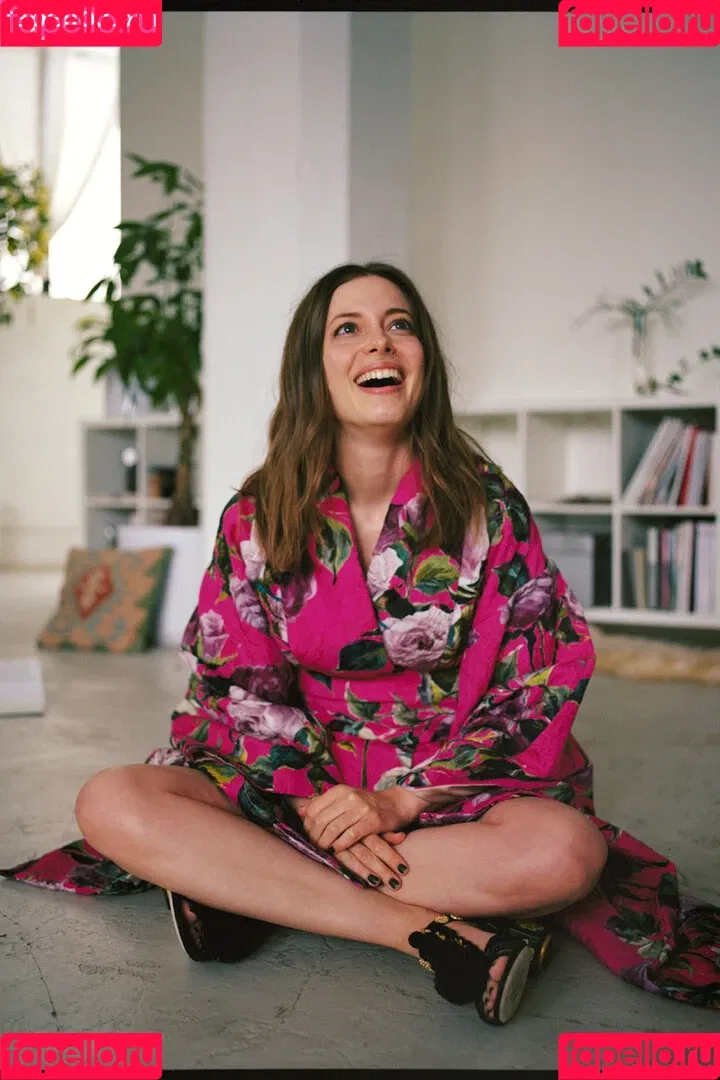 Gillian Jacobs / gillianjacobsofficial Onlyfans Photo Gallery 