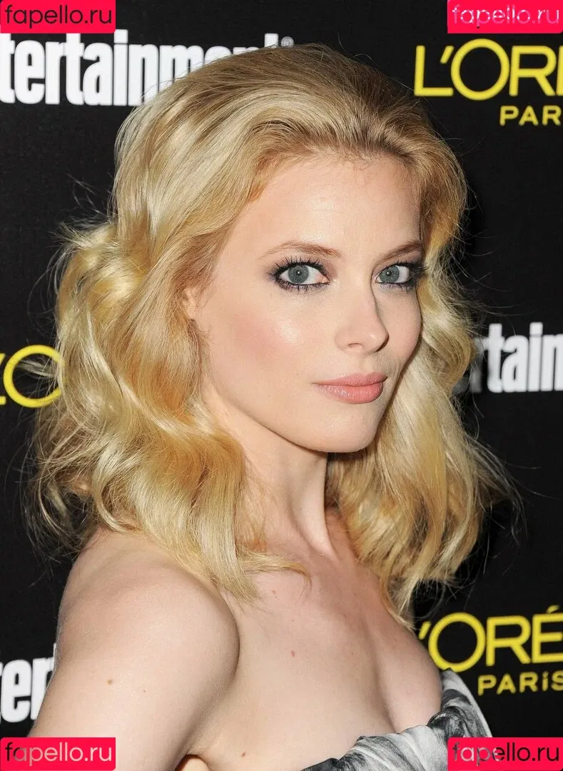 Gillian Jacobs / gillianjacobsofficial Onlyfans Photo Gallery 