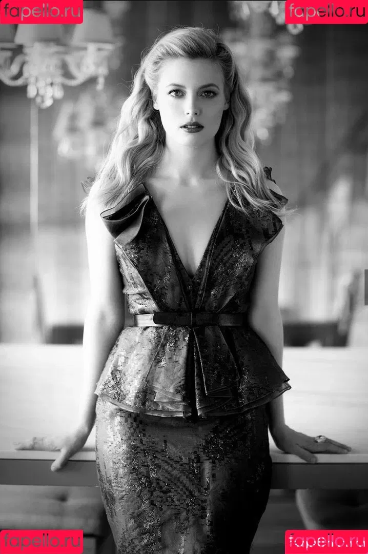 Gillian Jacobs / gillianjacobsofficial Onlyfans Photo Gallery 