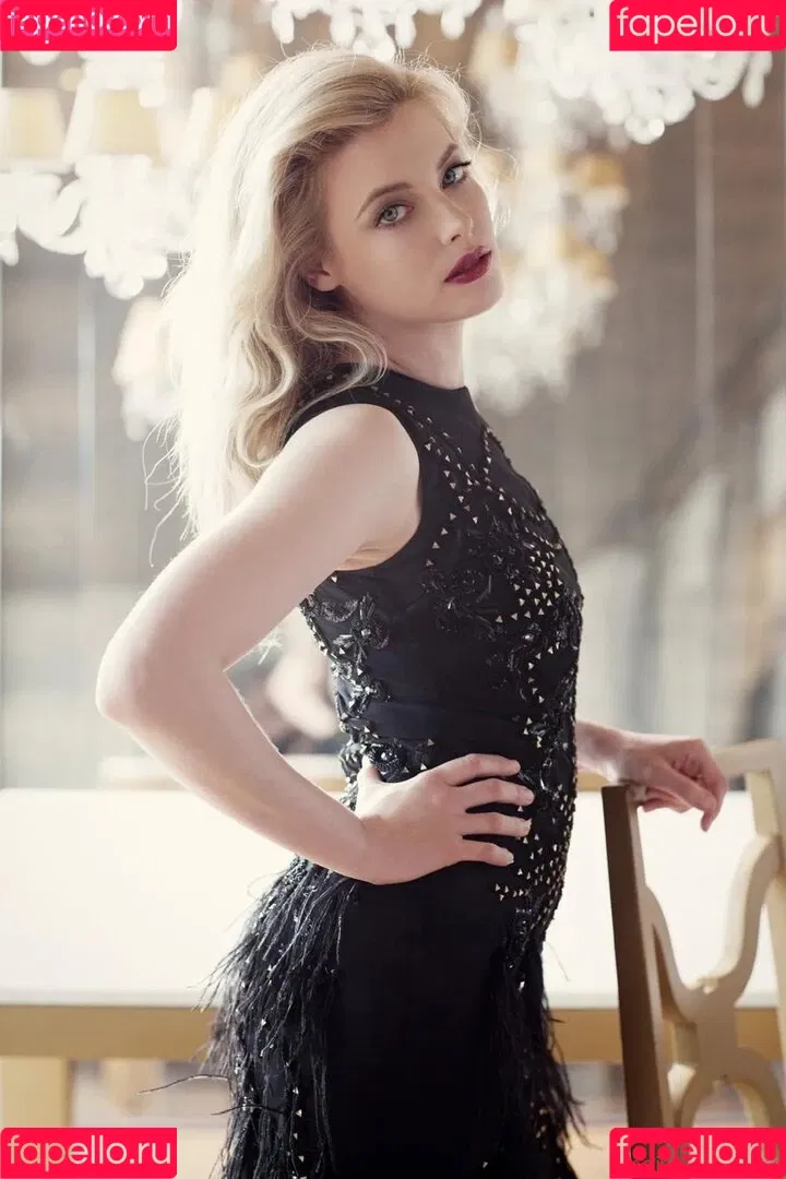 Gillian Jacobs / gillianjacobsofficial Onlyfans Photo Gallery 
