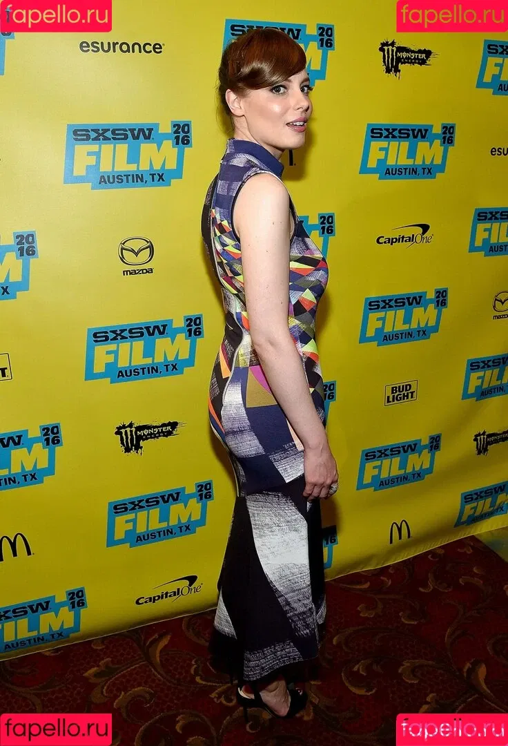 Gillian Jacobs / gillianjacobsofficial Onlyfans Photo Gallery 