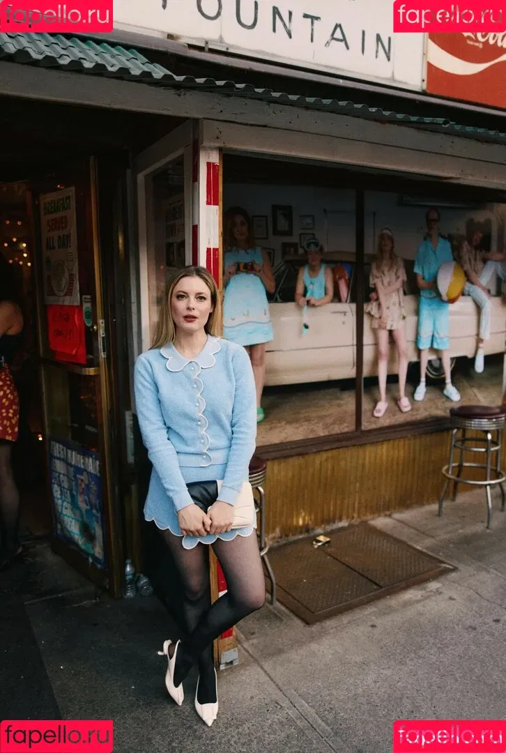 Gillian Jacobs / gillianjacobsofficial Onlyfans Photo Gallery 