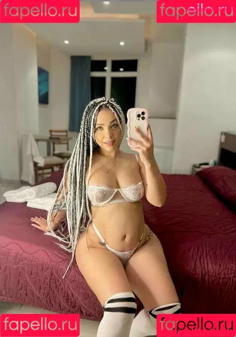 chichi_vzla / chichivzla Onlyfans Photo Gallery 