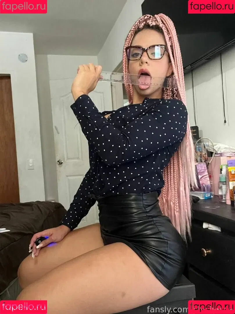 chichi_vzla / chichivzla Onlyfans Photo Gallery 