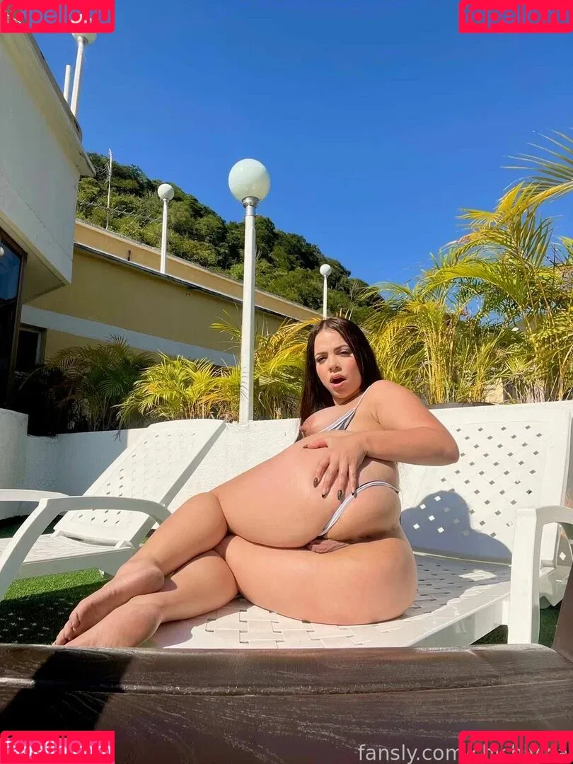 chichi_vzla / chichivzla Onlyfans Photo Gallery 