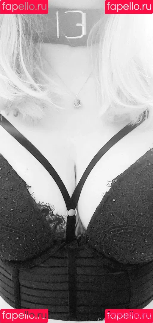 skye Stone / skyestone9 / skyestone99 Onlyfans Photo Gallery 