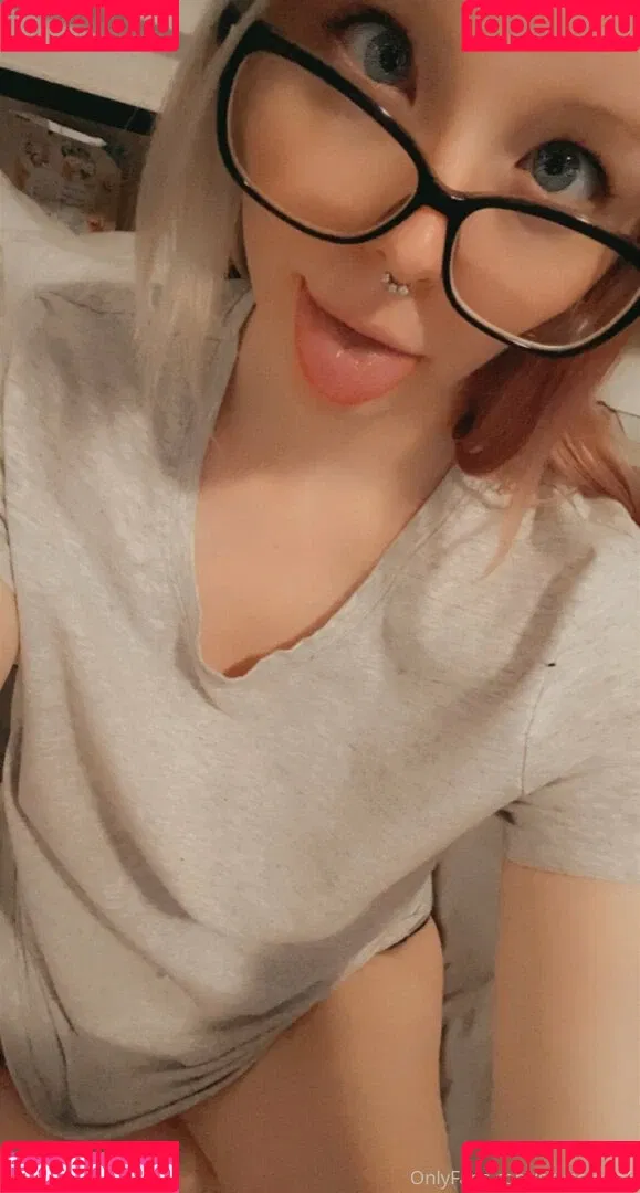 skye Stone / skyestone9 / skyestone99 Onlyfans Photo Gallery 