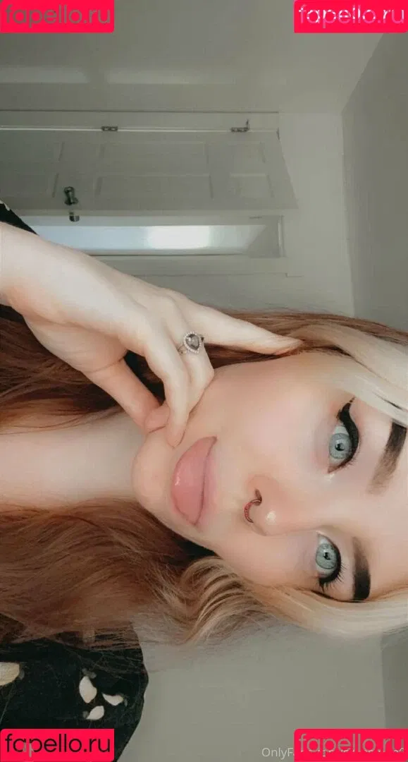 skye Stone / skyestone9 / skyestone99 Onlyfans Photo Gallery 