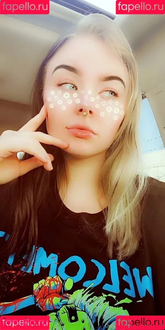 skye Stone / skyestone9 / skyestone99 Onlyfans Photo Gallery 