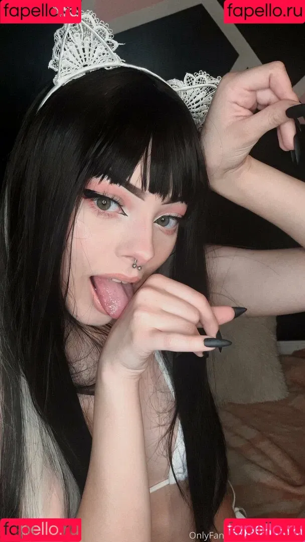 opheliaknowsbest / shayophelia Onlyfans Photo Gallery 