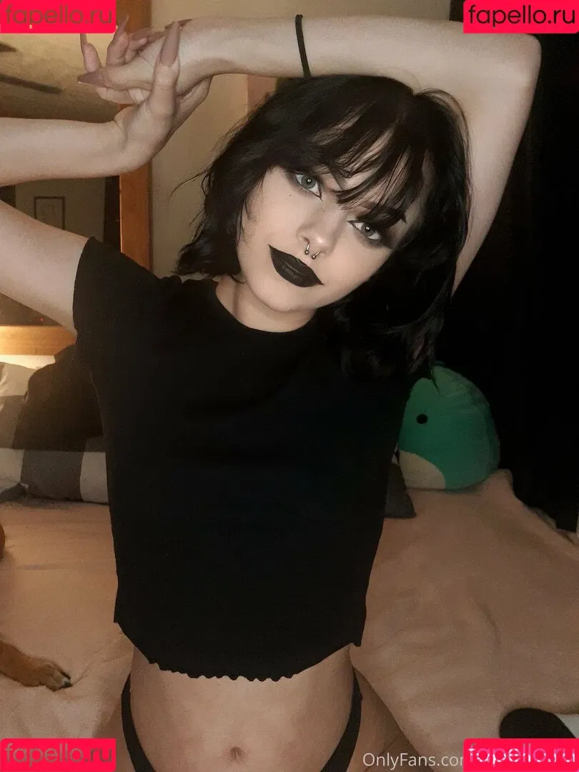 opheliaknowsbest / shayophelia Onlyfans Photo Gallery 