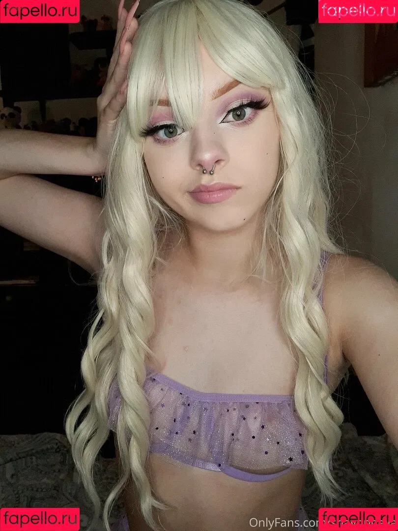 opheliaknowsbest / shayophelia Onlyfans Photo Gallery 