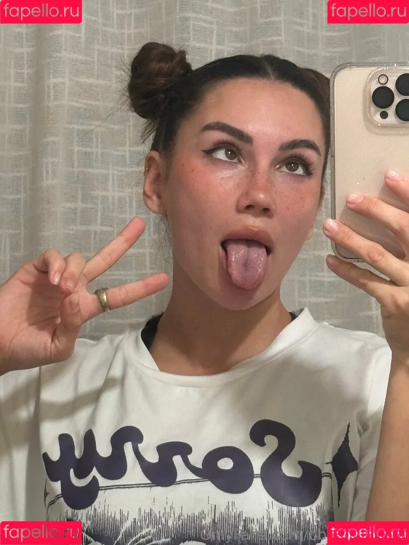 observinglala / observingllala Onlyfans Photo Gallery 