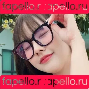 2001_monthita / Monthita Baosali / lemonick Onlyfans Photo Gallery 