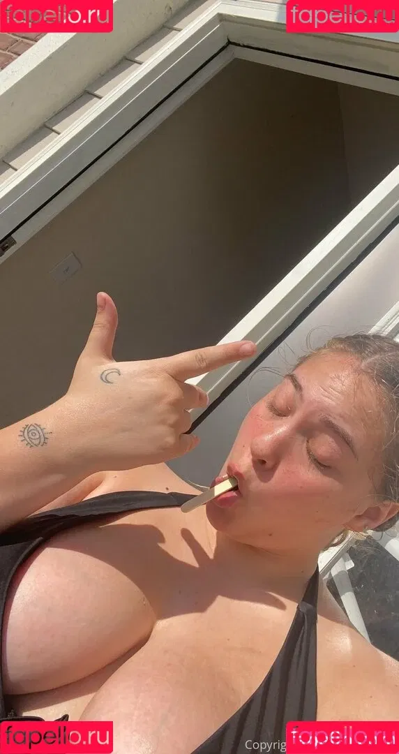 glizzycatcher / glizzycreams Onlyfans Photo Gallery 