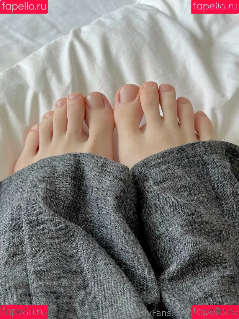 anye_feet / anyefeet Onlyfans Photo Gallery 