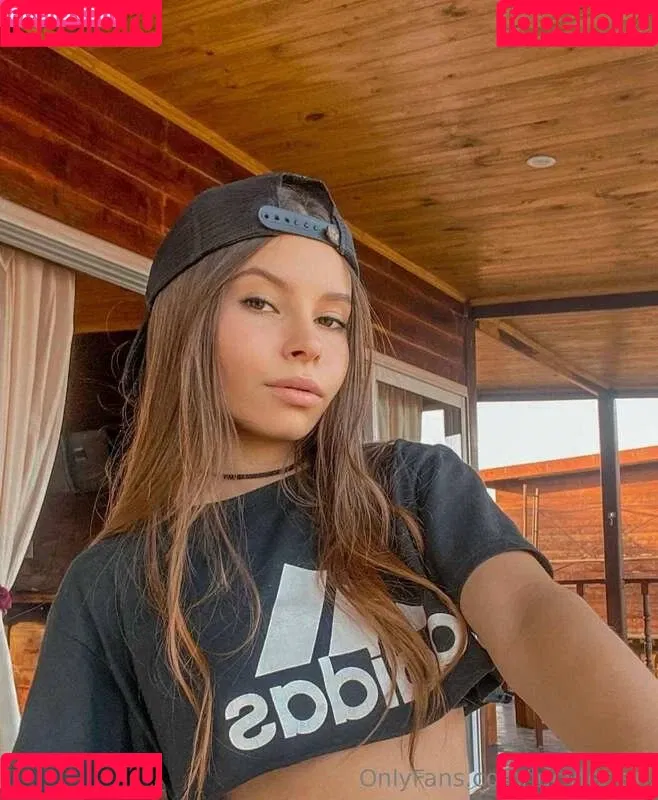 lucy / lucyferrari Onlyfans Photo Gallery 