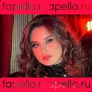 Carina Zavline / carina Onlyfans Photo Gallery 