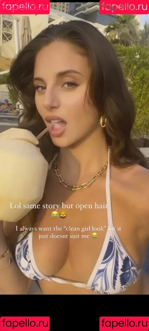 Carina Zavline / carina Onlyfans Photo Gallery 