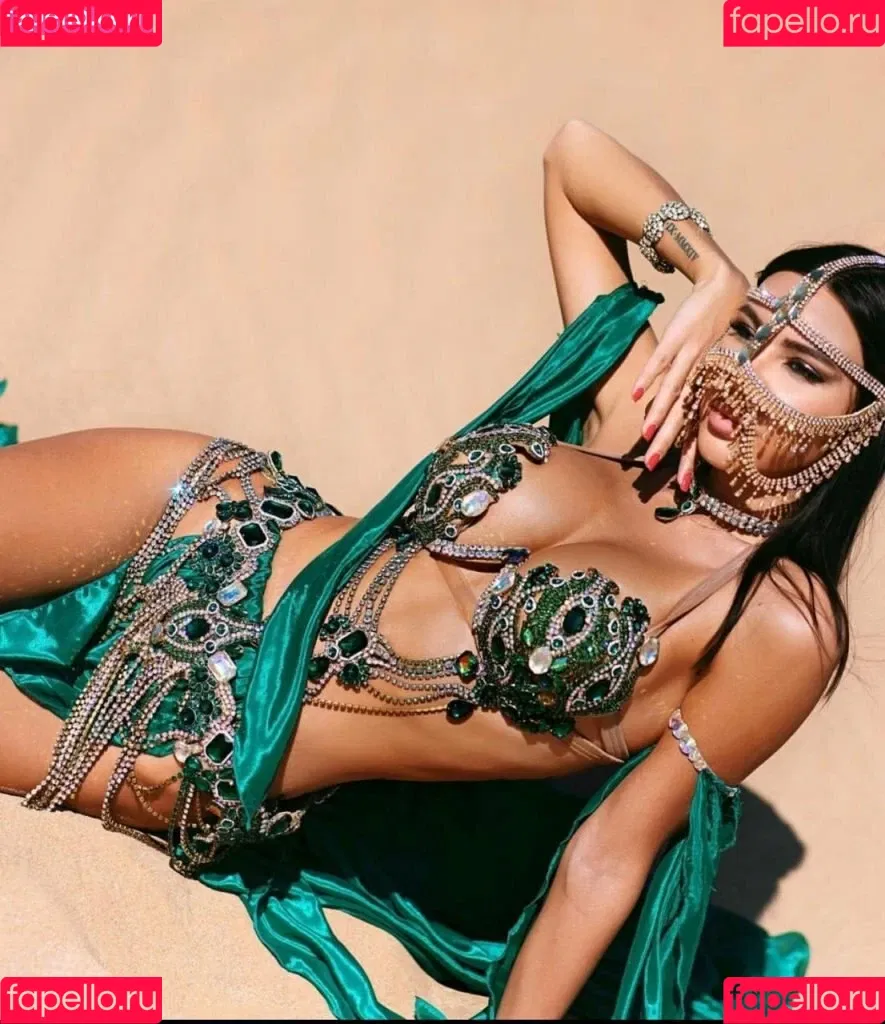 Samoylova Onlyfans Photo Gallery 