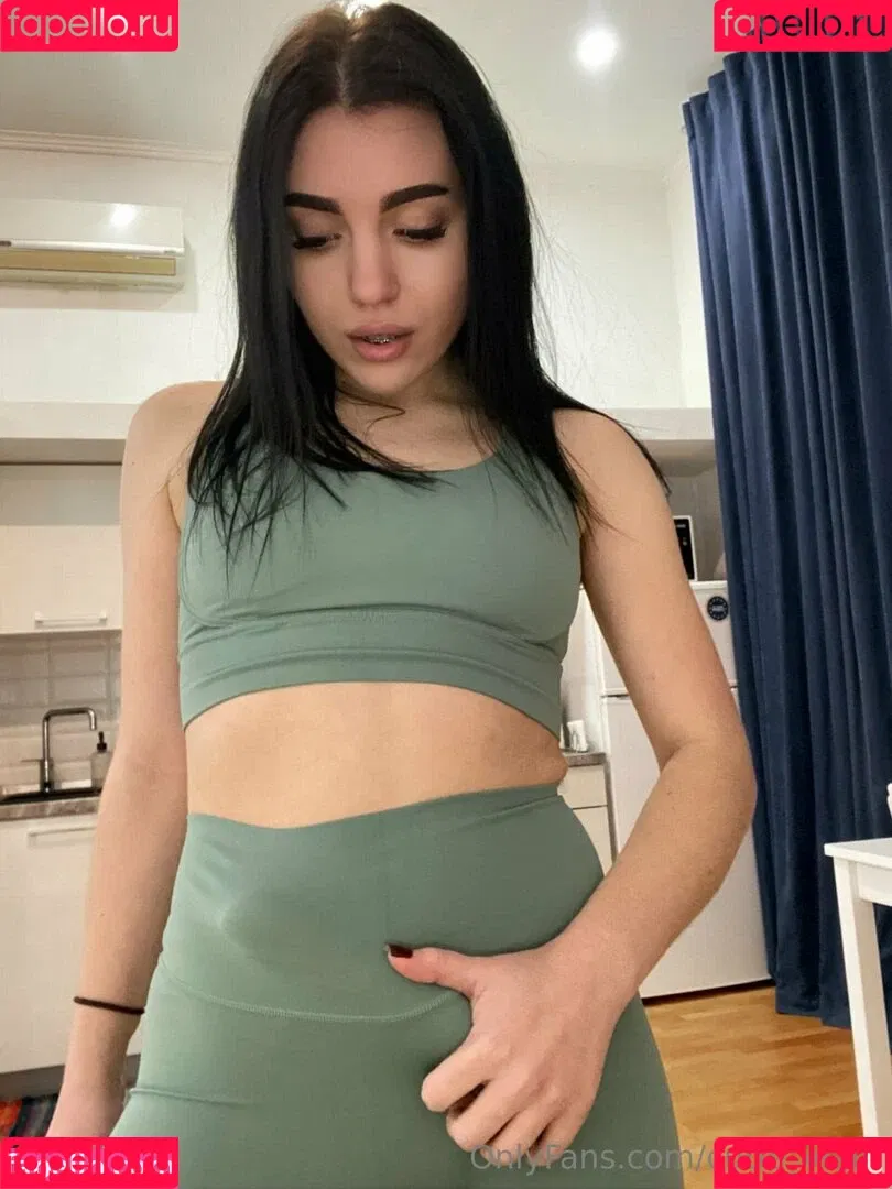 cutie_vladi / katyavladykina Onlyfans Photo Gallery 