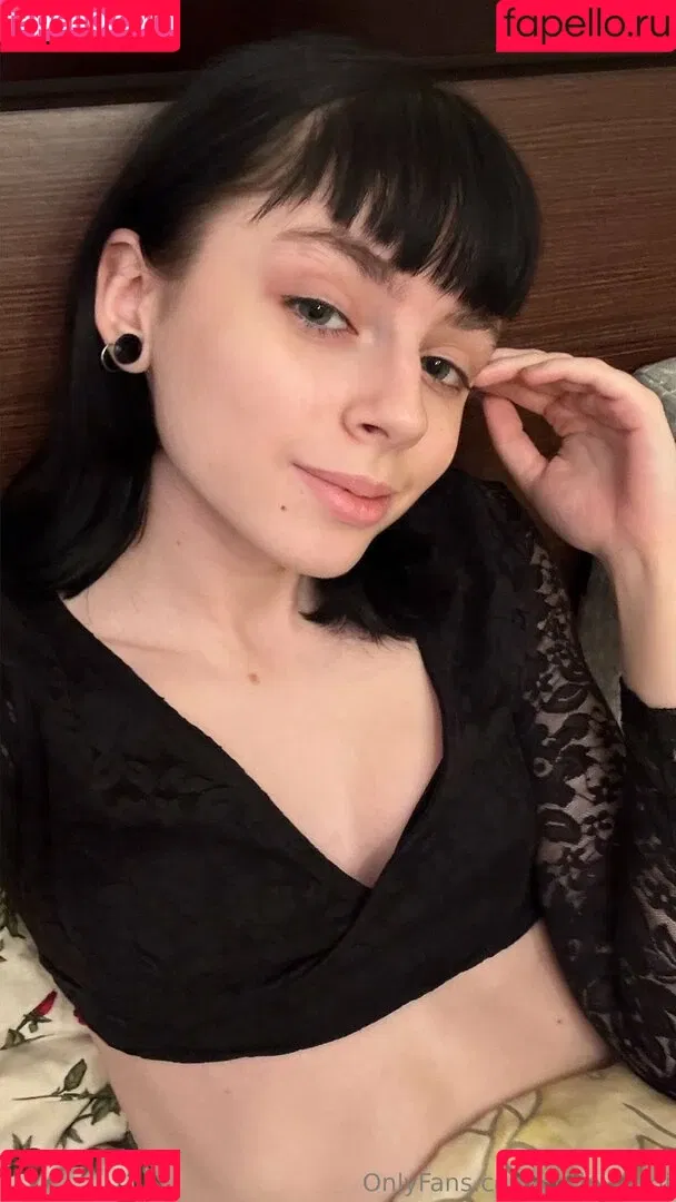 cutie_vladi / katyavladykina Onlyfans Photo Gallery 