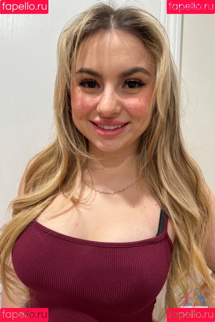 Aria Banks / ariabanksxxx / freeariabanks Onlyfans Photo Gallery 