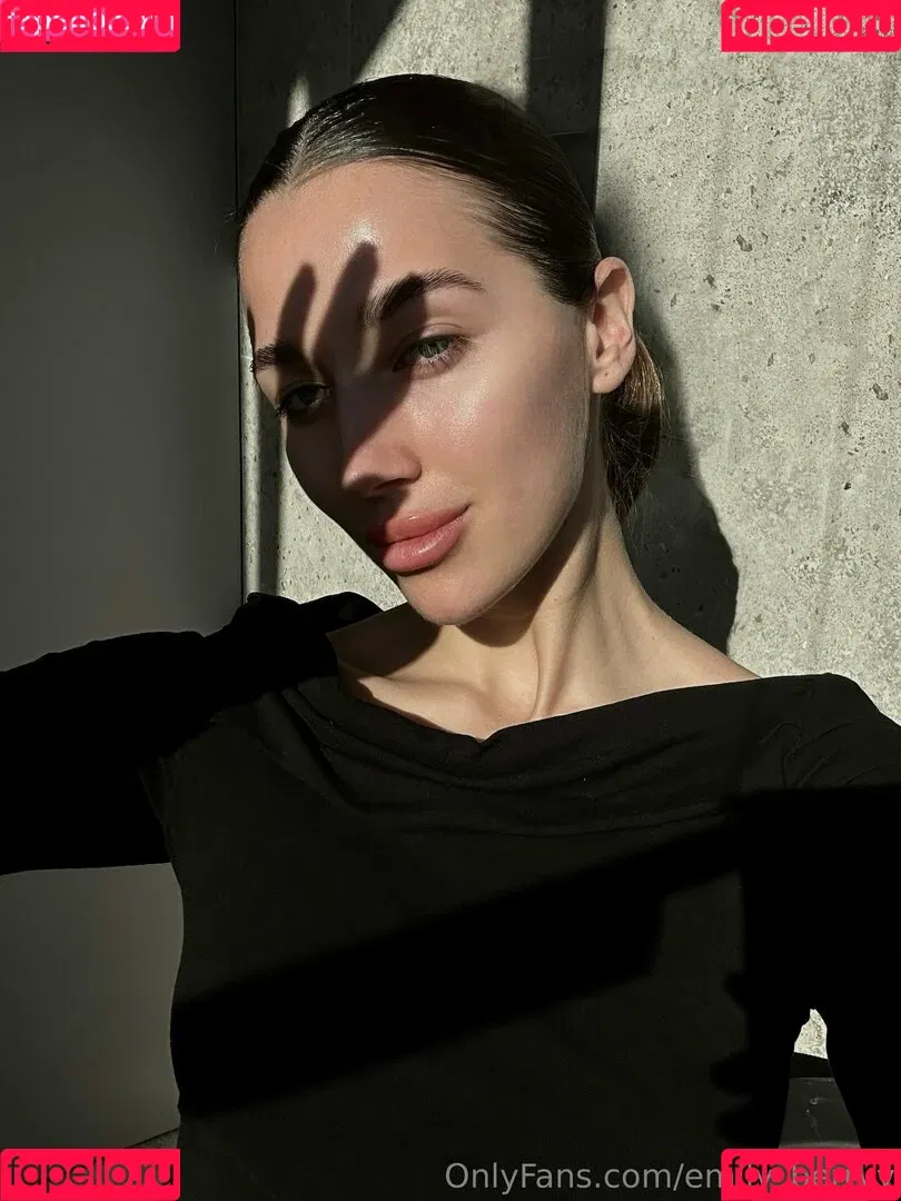 Emily Berryy / EmilyyInfinity / emily_berryy Onlyfans Photo Gallery 