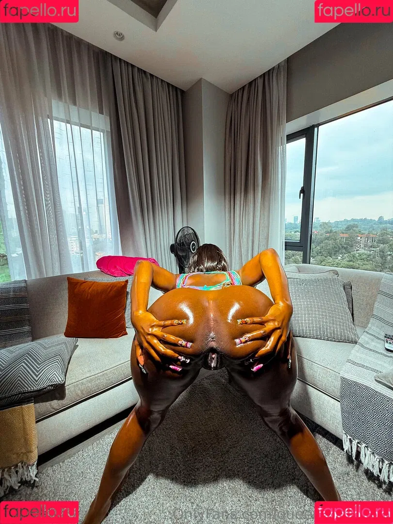 Queen_tahshaar / queen_tahshar Onlyfans Photo Gallery 