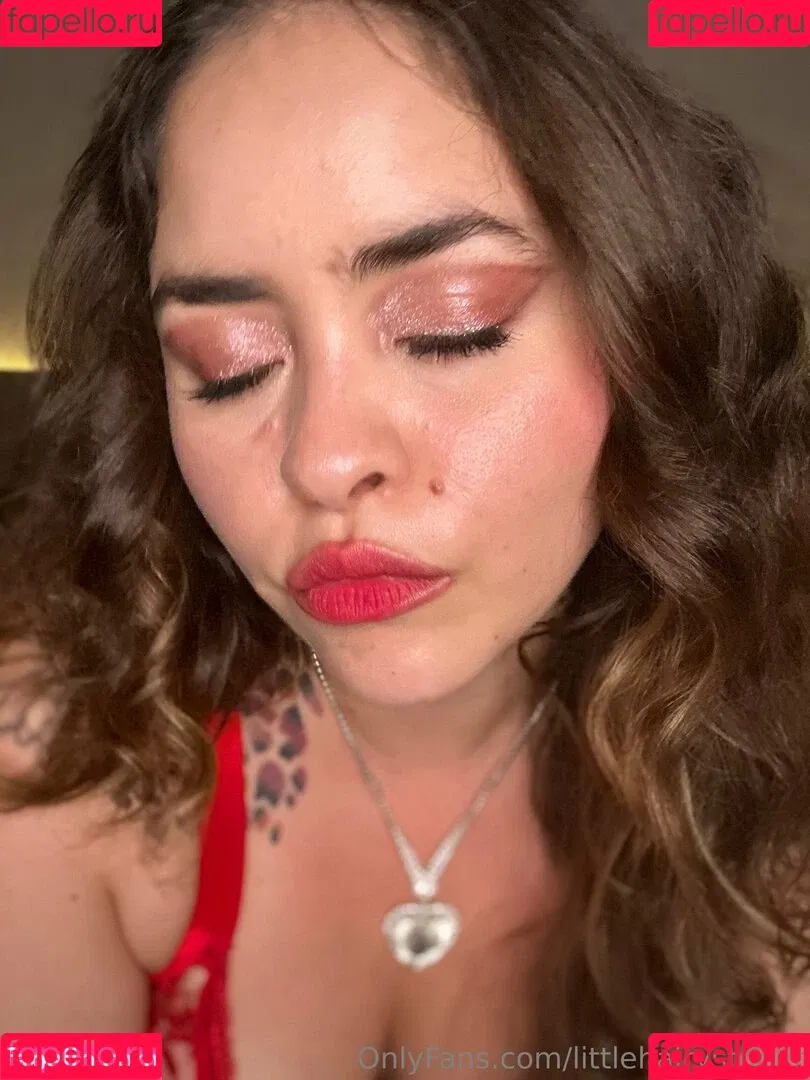 littlehairylola / littlehairystoner / littlehairystonervip Onlyfans Photo Gallery 