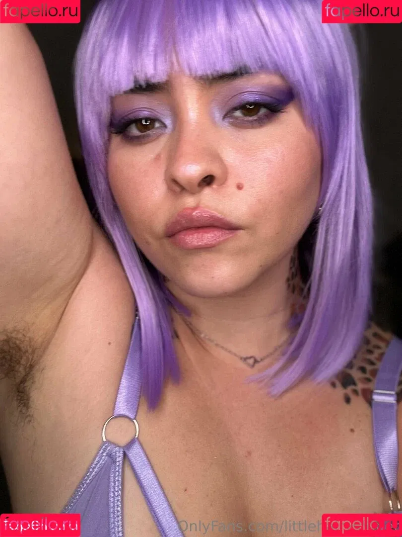 littlehairylola / littlehairystoner / littlehairystonervip Onlyfans Photo Gallery 