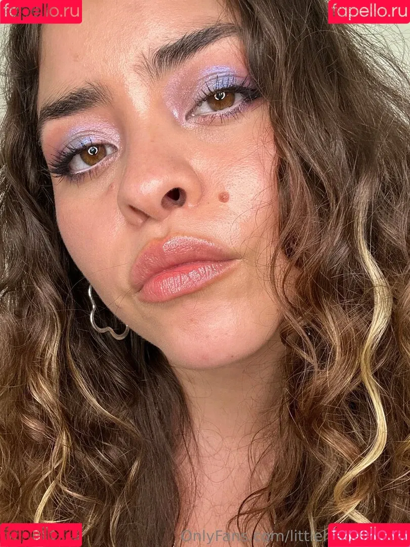 littlehairylola / littlehairystoner / littlehairystonervip Onlyfans Photo Gallery 