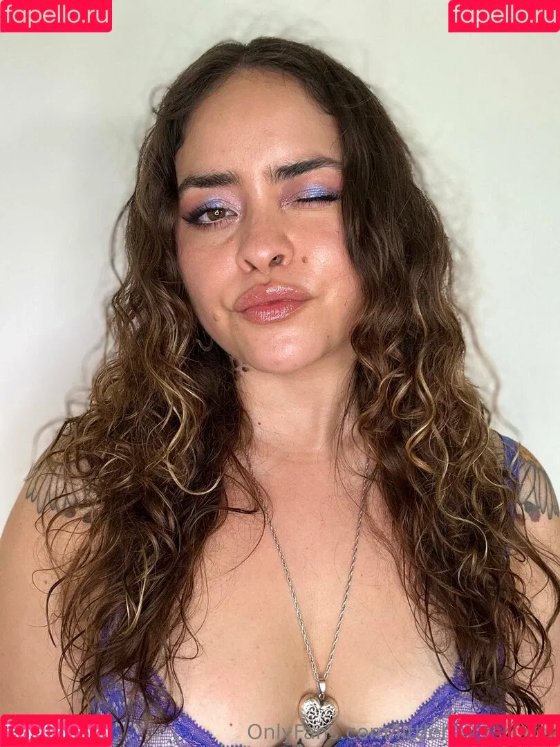 littlehairylola / littlehairystoner / littlehairystonervip Onlyfans Photo Gallery 