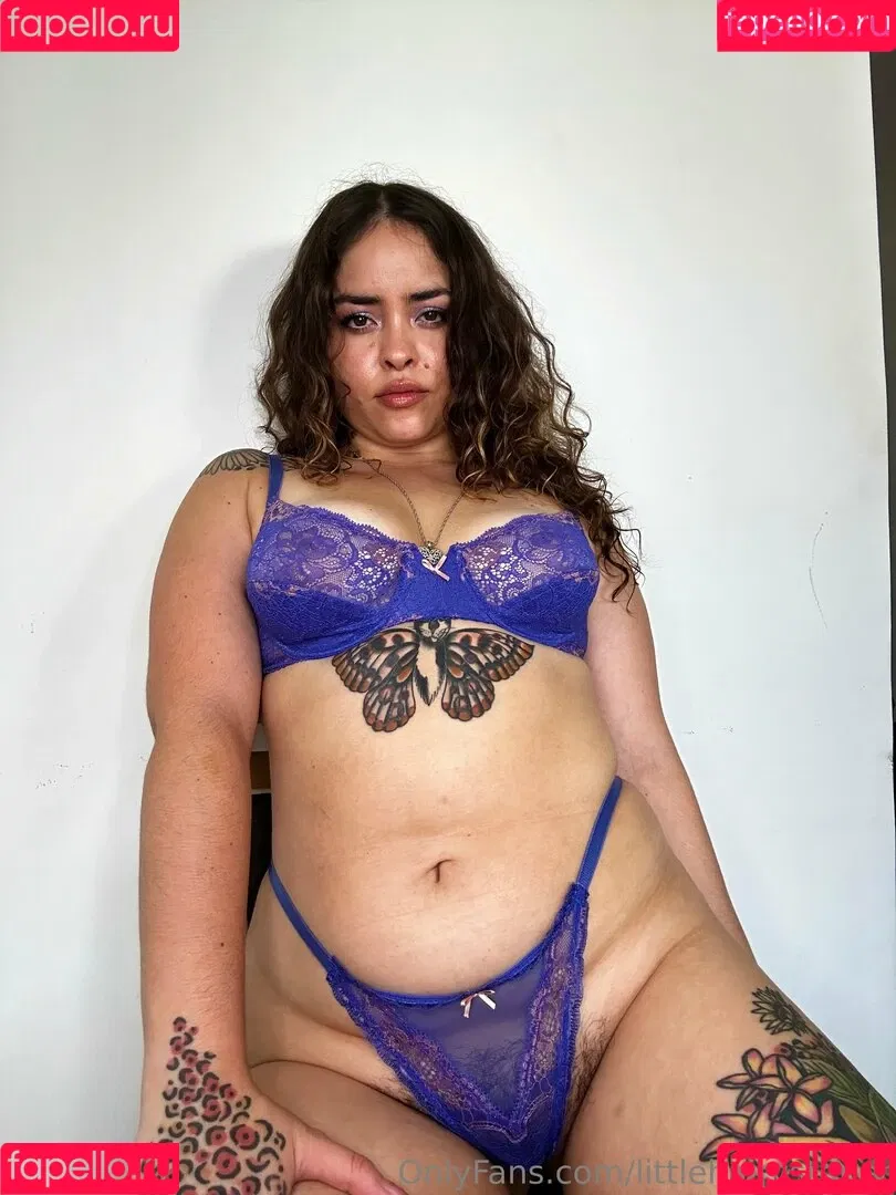littlehairylola / littlehairystoner / littlehairystonervip Onlyfans Photo Gallery 