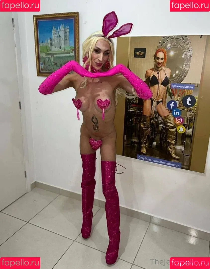 thejennacreed Onlyfans Photo Gallery 