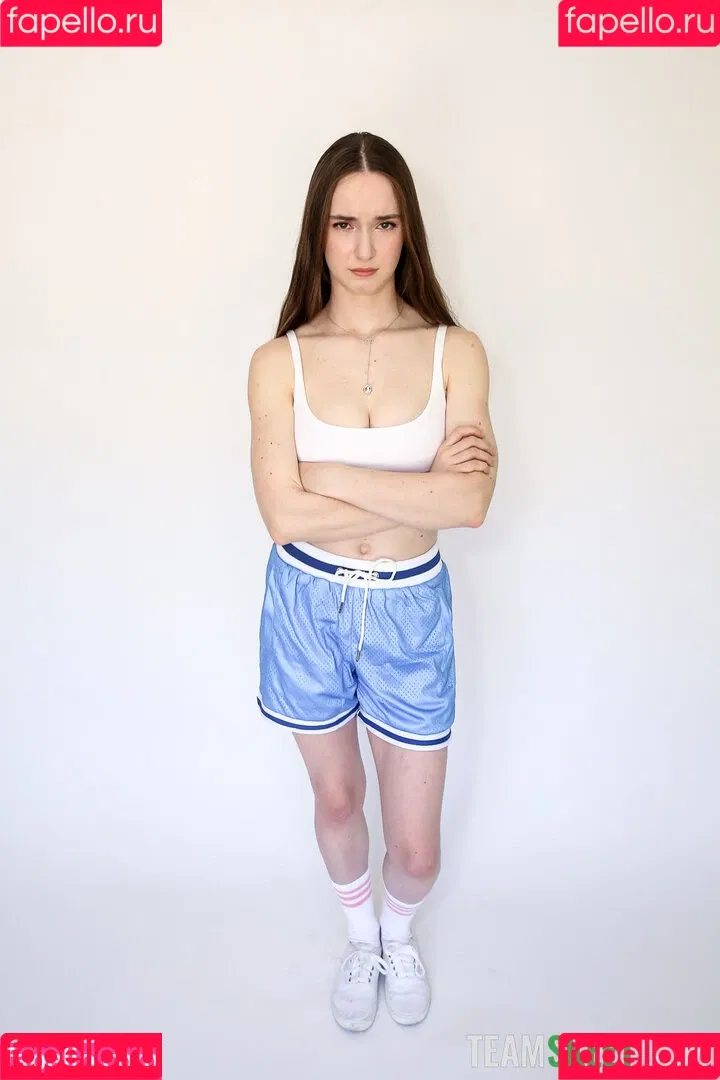 Hazel Moore / _therealhazelmoore_ / hazelmoore3x / hazelmoorexxx Onlyfans Photo Gallery 