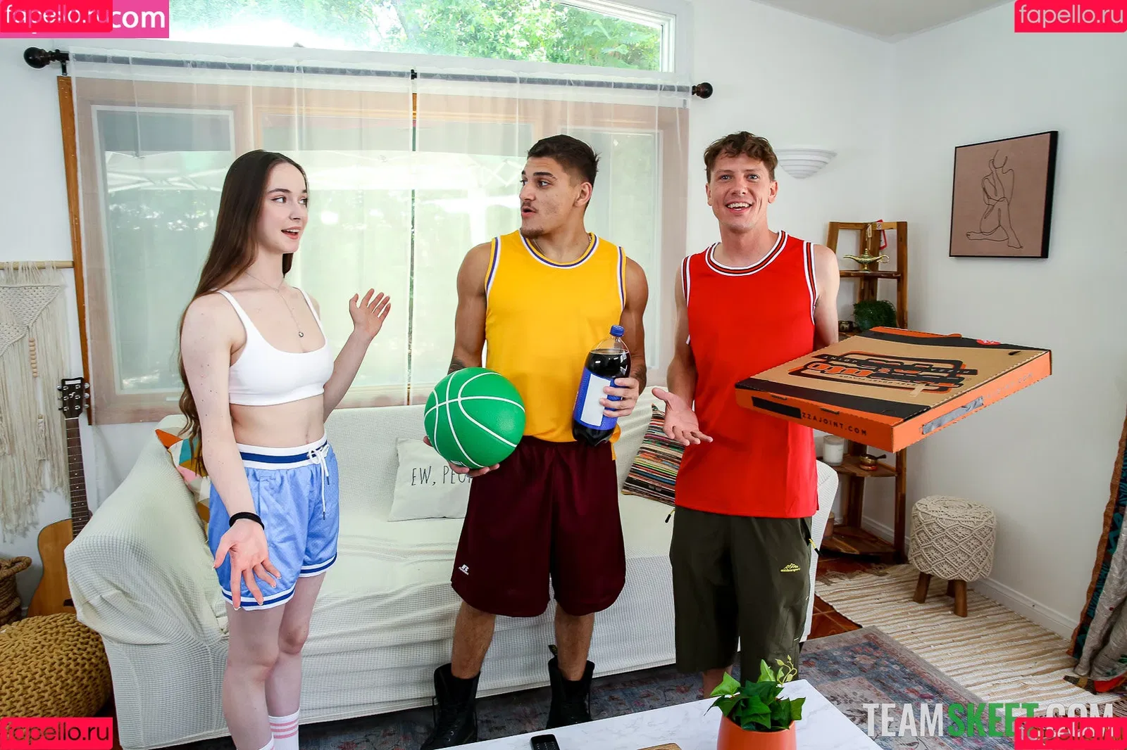 Hazel Moore / _therealhazelmoore_ / hazelmoore3x / hazelmoorexxx Onlyfans Photo Gallery 