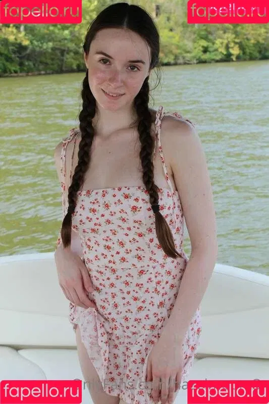 Hazel Moore / _therealhazelmoore_ / hazelmoore3x / hazelmoorexxx Onlyfans Photo Gallery 