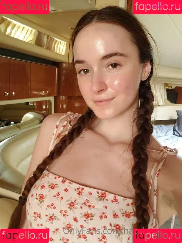 Hazel Moore / _therealhazelmoore_ / hazelmoore3x / hazelmoorexxx Onlyfans Photo Gallery 