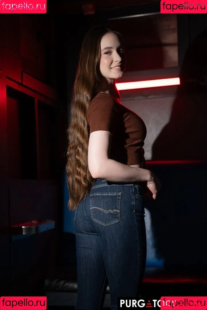 Hazel Moore / _therealhazelmoore_ / hazelmoore3x / hazelmoorexxx Onlyfans Photo Gallery 