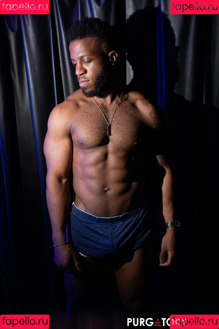 Hazel Moore / _therealhazelmoore_ / hazelmoore3x / hazelmoorexxx Onlyfans Photo Gallery 