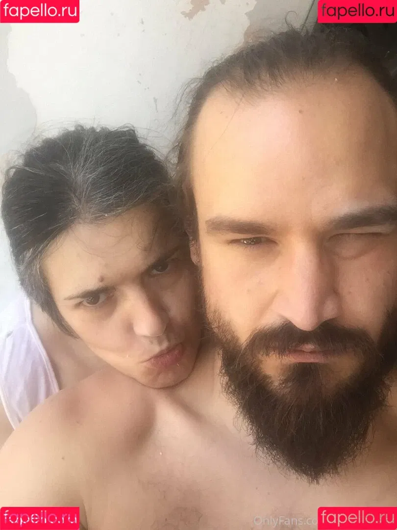 Bear / Lea / lea.bears / leaandbear Onlyfans Photo Gallery 