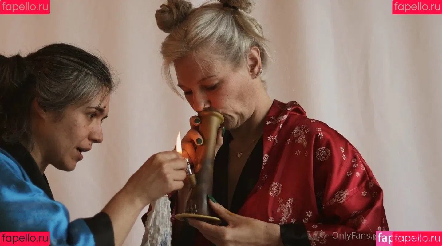 Bear / Lea / lea.bears / leaandbear Onlyfans Photo Gallery 