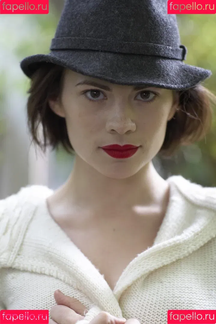 Hayley Atwell / hayley_atwell / wellhayley Onlyfans Photo Gallery 