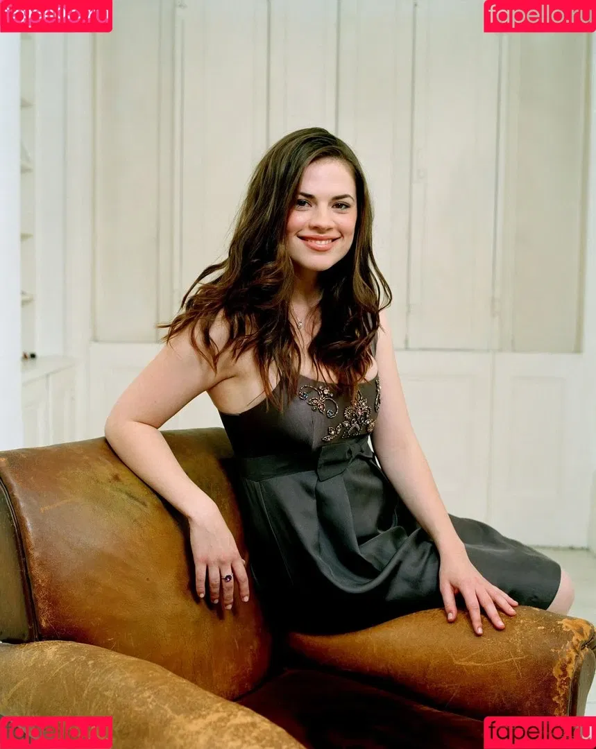 Hayley Atwell / hayley_atwell / wellhayley Onlyfans Photo Gallery 