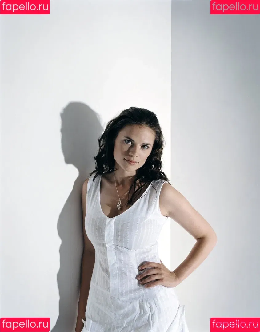 Hayley Atwell / hayley_atwell / wellhayley Onlyfans Photo Gallery 