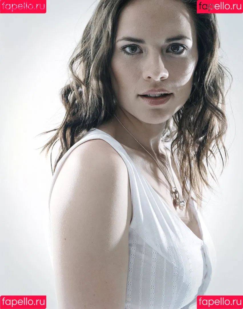 Hayley Atwell / hayley_atwell / wellhayley Onlyfans Photo Gallery 