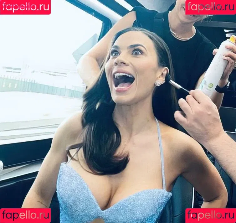 Hayley Atwell / hayley_atwell / wellhayley Onlyfans Photo Gallery 