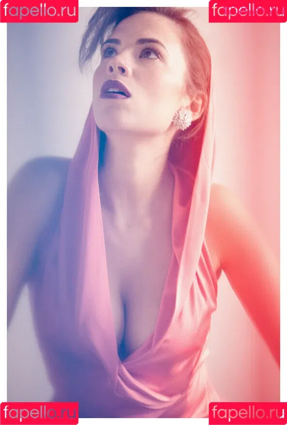 Hayley Atwell / hayley_atwell / wellhayley Onlyfans Photo Gallery 