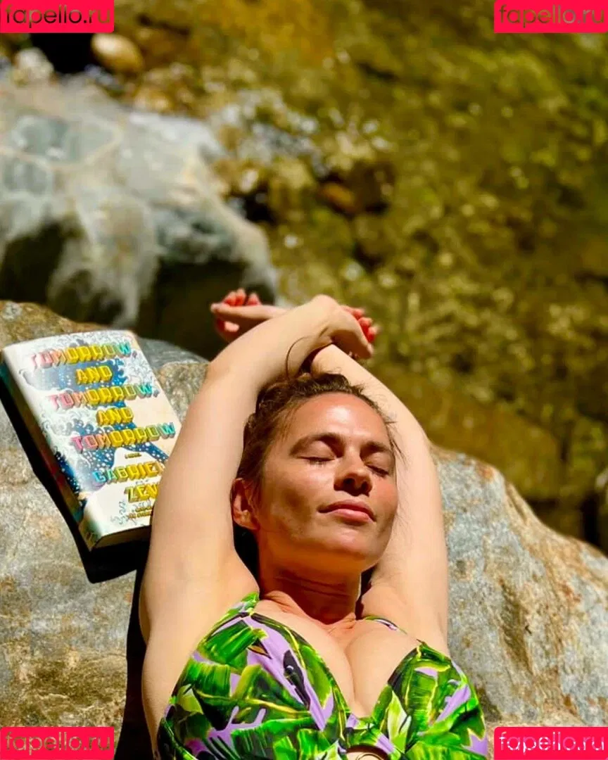 Hayley Atwell / hayley_atwell / wellhayley Onlyfans Photo Gallery 